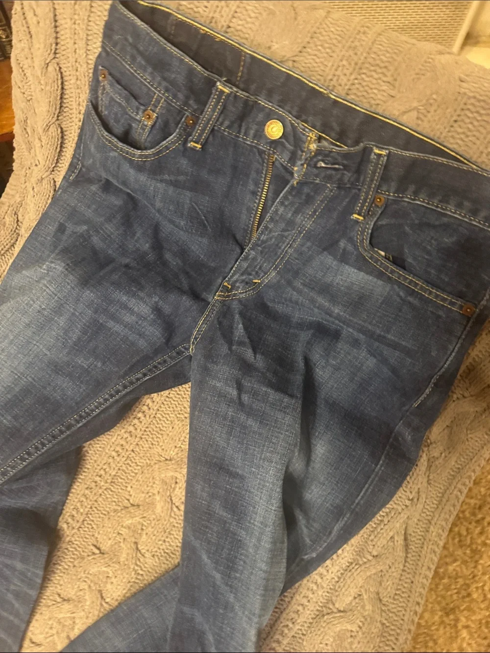 Levi's Men's 513 Dark Blue Slim Straight Jeans with Contrast Patch size W32 L34